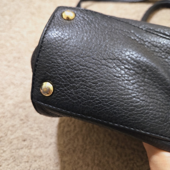 Michael Kors Soft leather bag. EUC - Picture 11 of 12